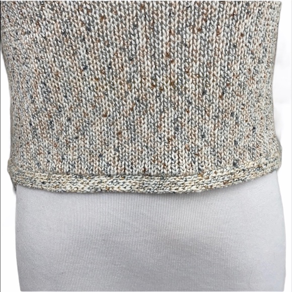 BCBGeneration Cream Tuxedo Hem Sweater - Picture 3 of 11